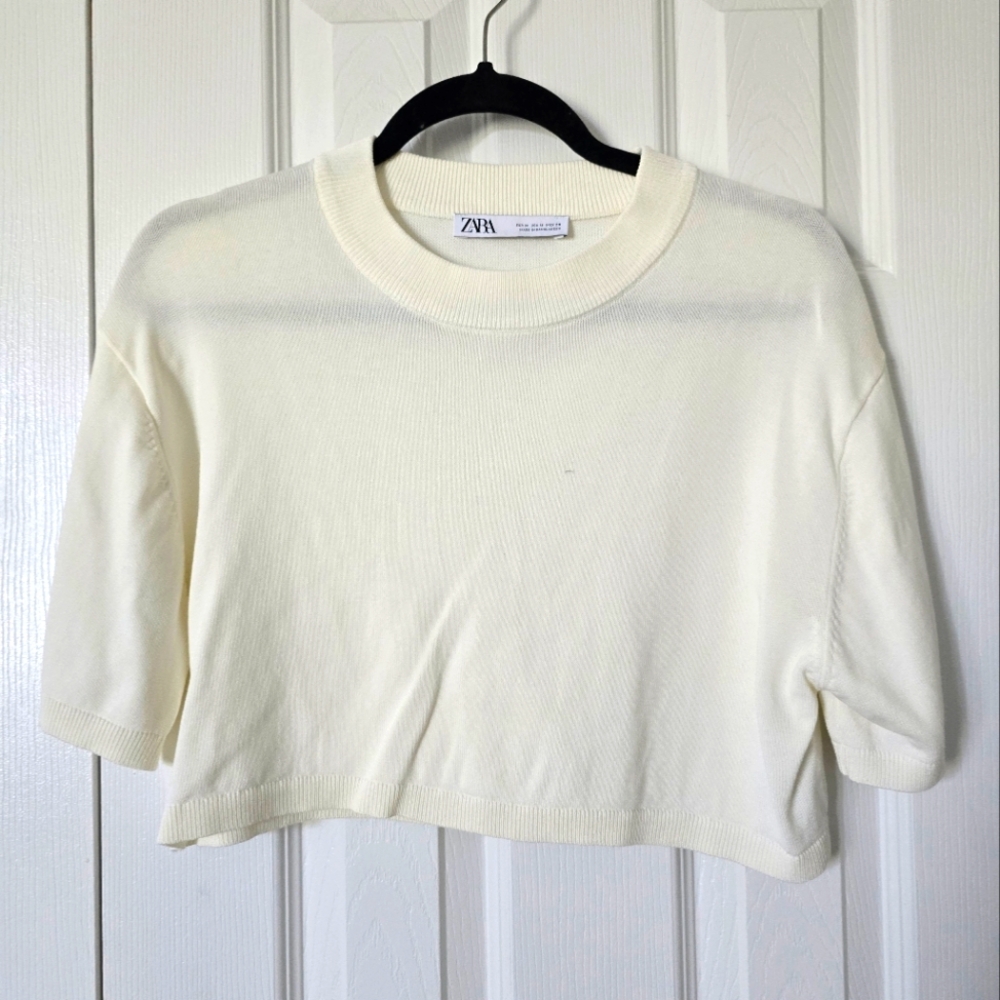 Zara Cream Cropped Knit Top